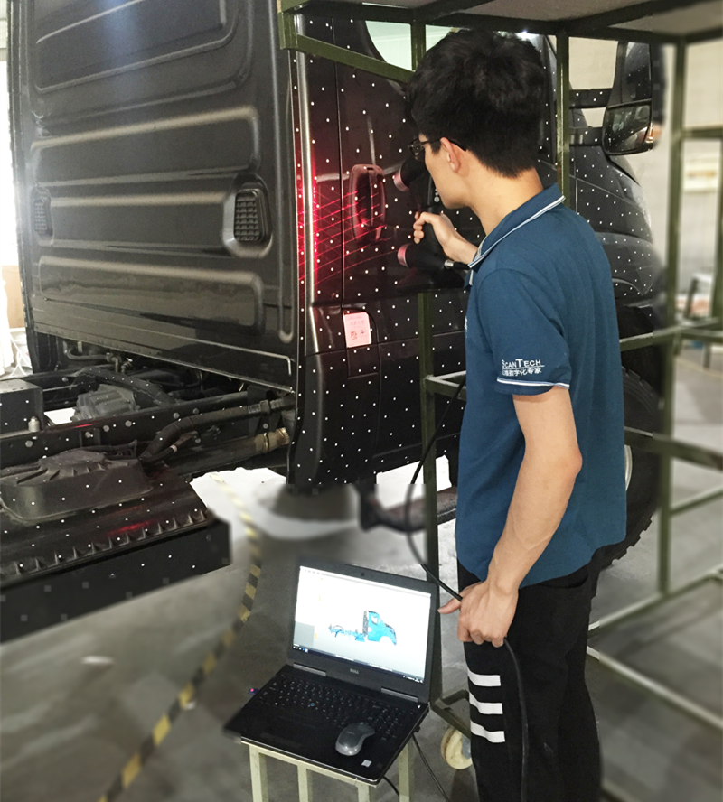 汽車三維掃描.jpg 汽車三維掃描.jpg